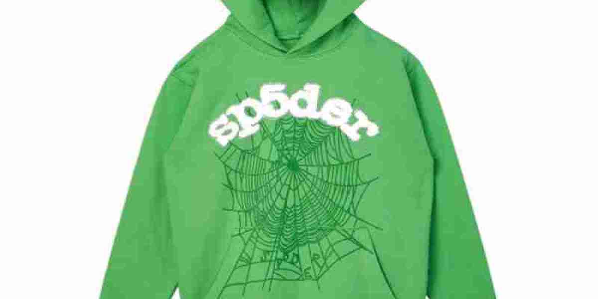 "Creepy Cool Spider Hoodie Design"